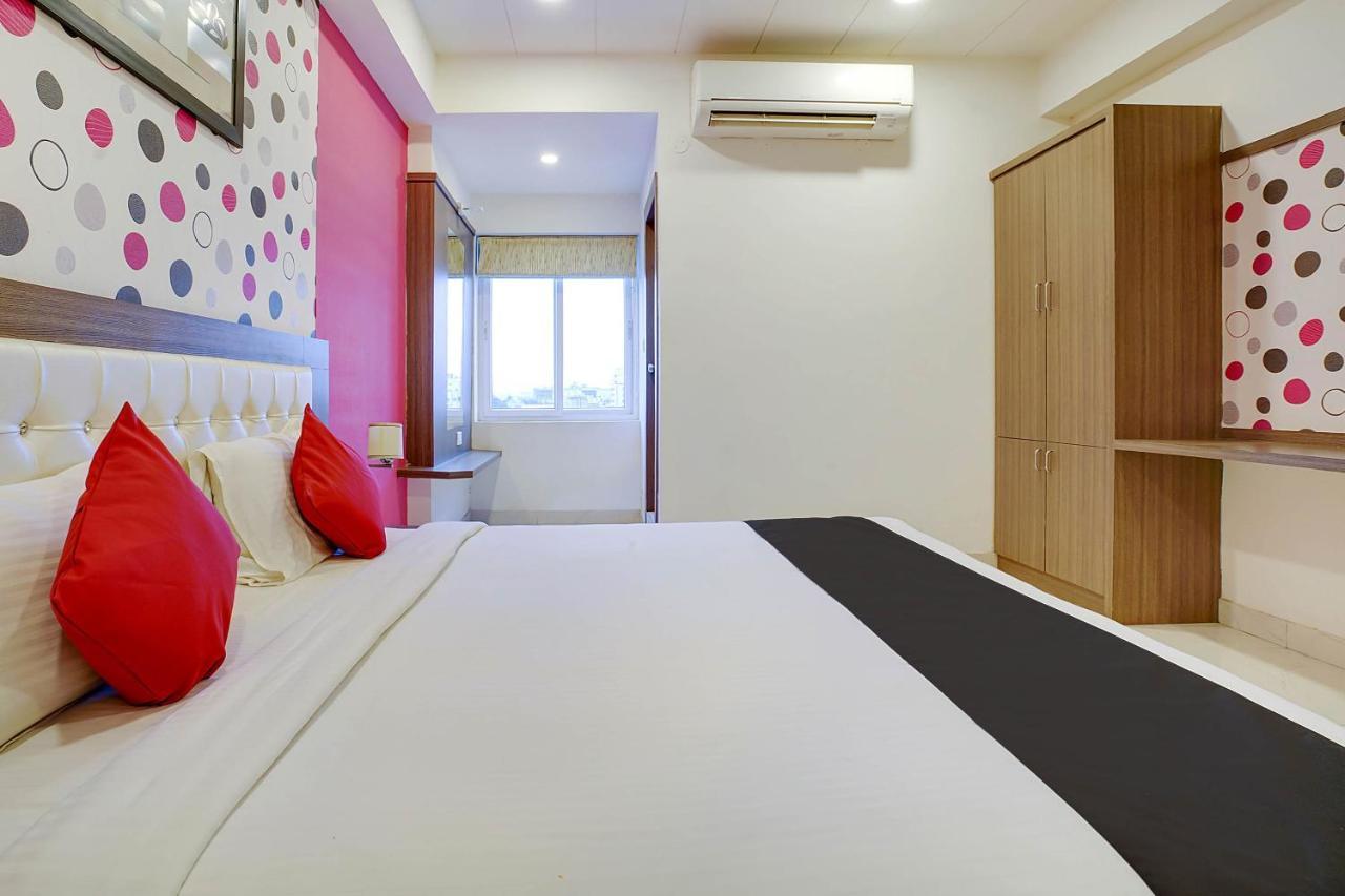 Townhouse Oak Sri Simran Park Hotel Near Secunderabad Railway Station Hyderabad Ngoại thất bức ảnh