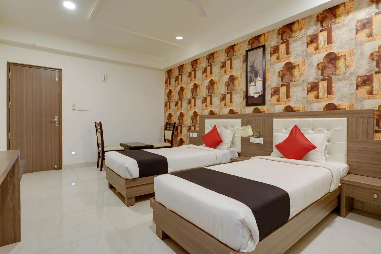 Townhouse Oak Sri Simran Park Hotel Near Secunderabad Railway Station Hyderabad Ngoại thất bức ảnh