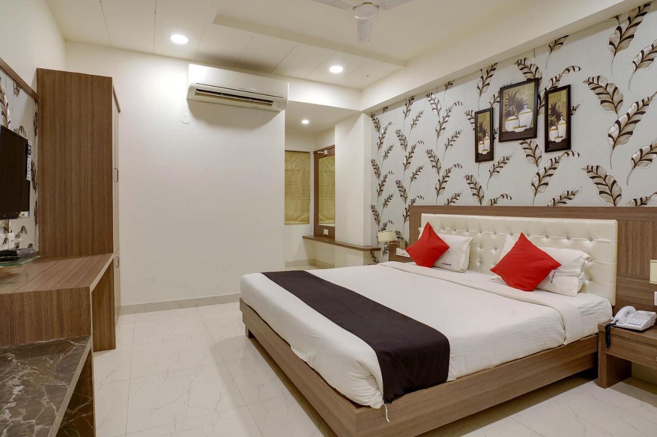 Townhouse Oak Sri Simran Park Hotel Near Secunderabad Railway Station Hyderabad Ngoại thất bức ảnh