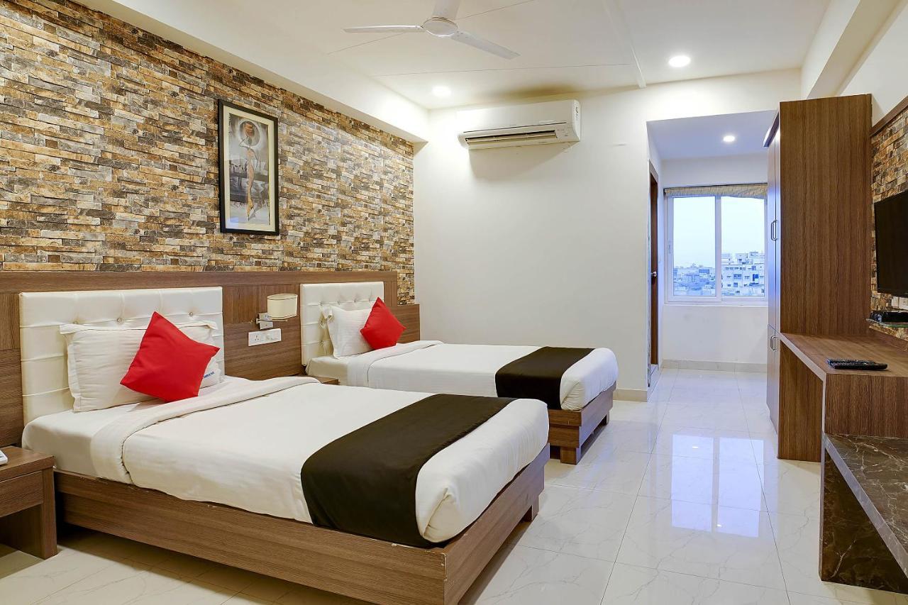 Townhouse Oak Sri Simran Park Hotel Near Secunderabad Railway Station Hyderabad Ngoại thất bức ảnh