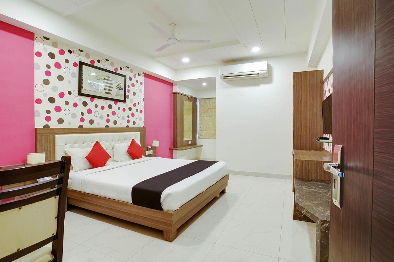 Townhouse Oak Sri Simran Park Hotel Near Secunderabad Railway Station Hyderabad Ngoại thất bức ảnh