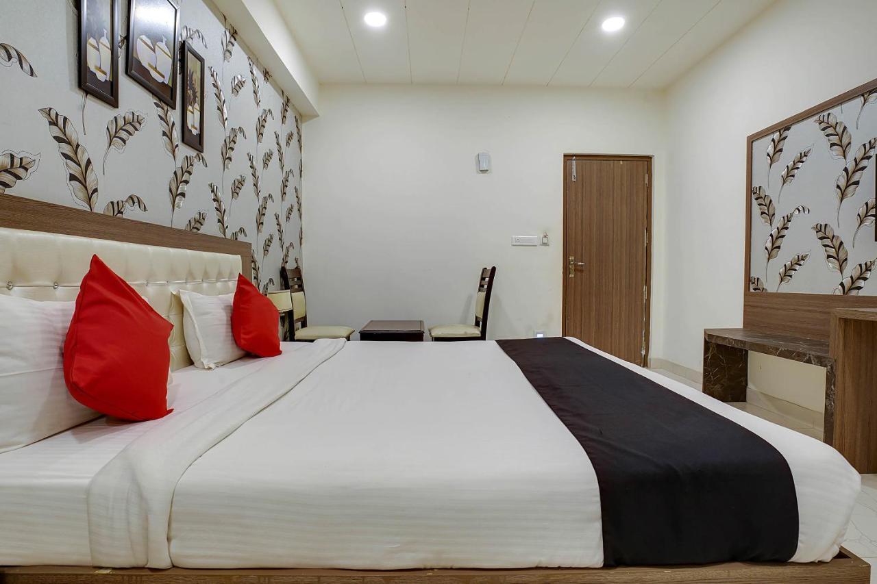 Townhouse Oak Sri Simran Park Hotel Near Secunderabad Railway Station Hyderabad Ngoại thất bức ảnh